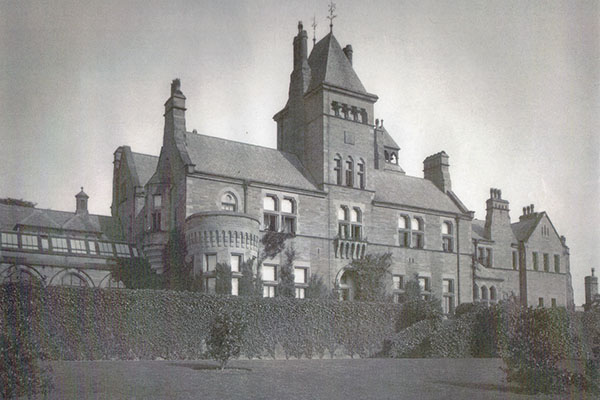 A2-045: South face of Milner Field house in about 1885
