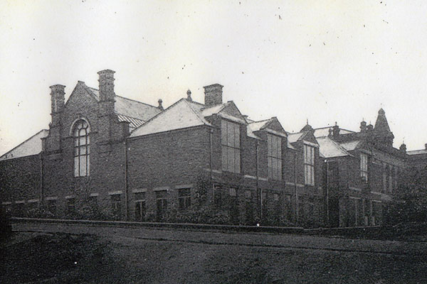 E2b-026b: Technical College (Exhibition Road Building) in about 1919