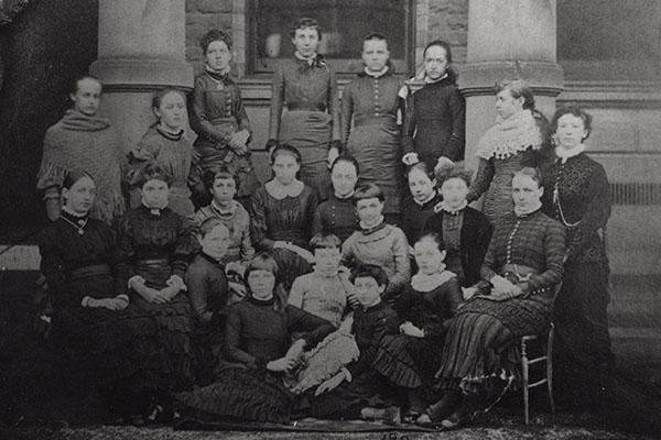 E1b-070a: Salt High School for Girls senior students in the 1880s