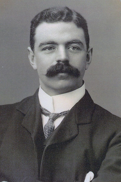 H2-041-3: Bertram Foster Roberts in 1903